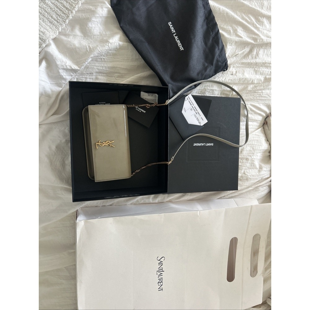 SAINT LAURENT YSL Cassandre $830 Soft Sage Patent Leather Phone Holder NEW - Picture 2 of 10